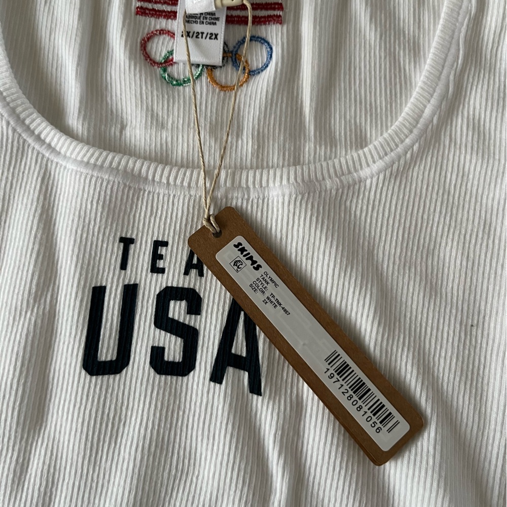 2 Pack - SKIMS Olympic Tank Set - Picture 4 of 7